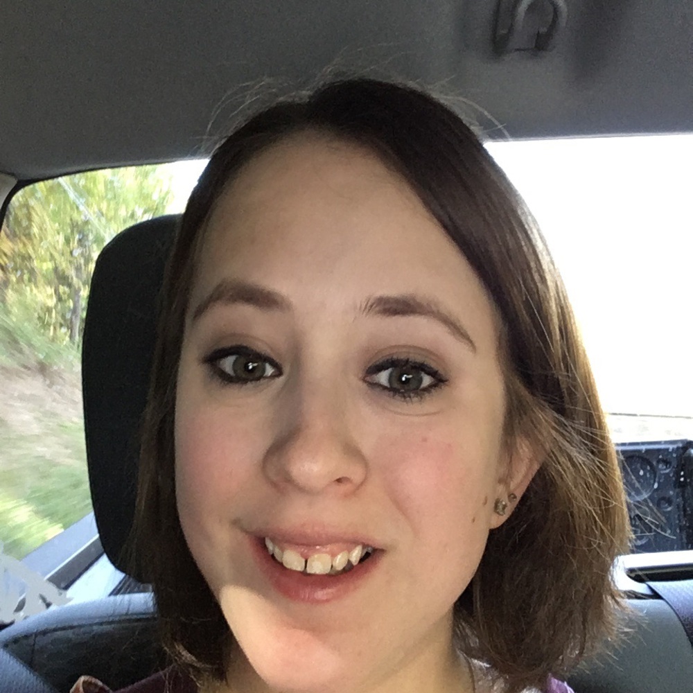 Meet your Posher, Elaina